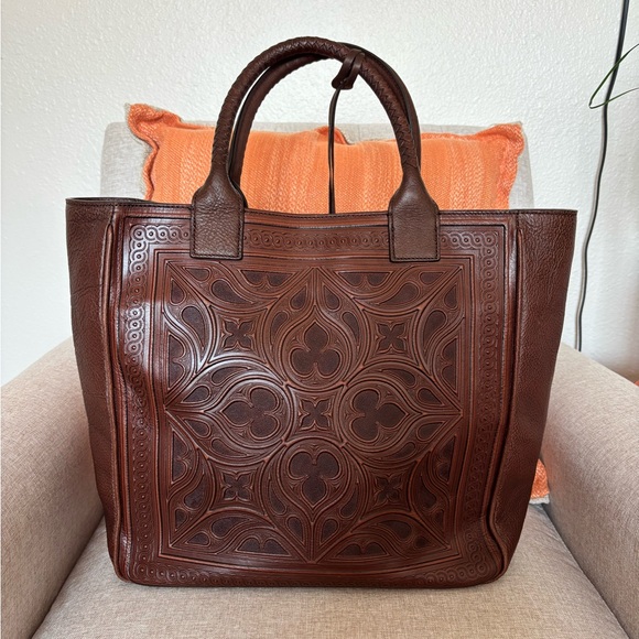 Elegant Brown Leather Tote Bag